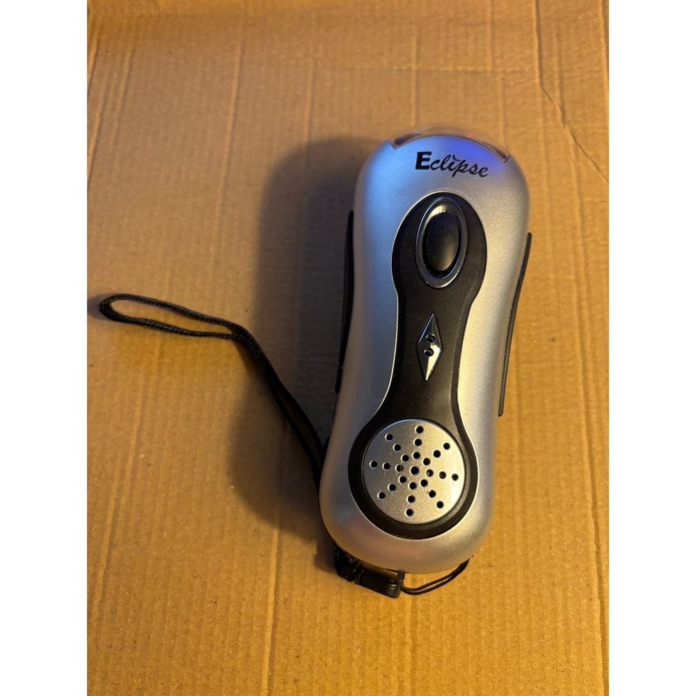 Eclipse Hand Crank Flashlight 3 LED Silver Black Manual Wind Up Emergency Light